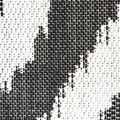 Diamond Ikat Outdoor Rug - Threshold 2 Diamond Ikat Outdoor Rug - Threshold - Image 2